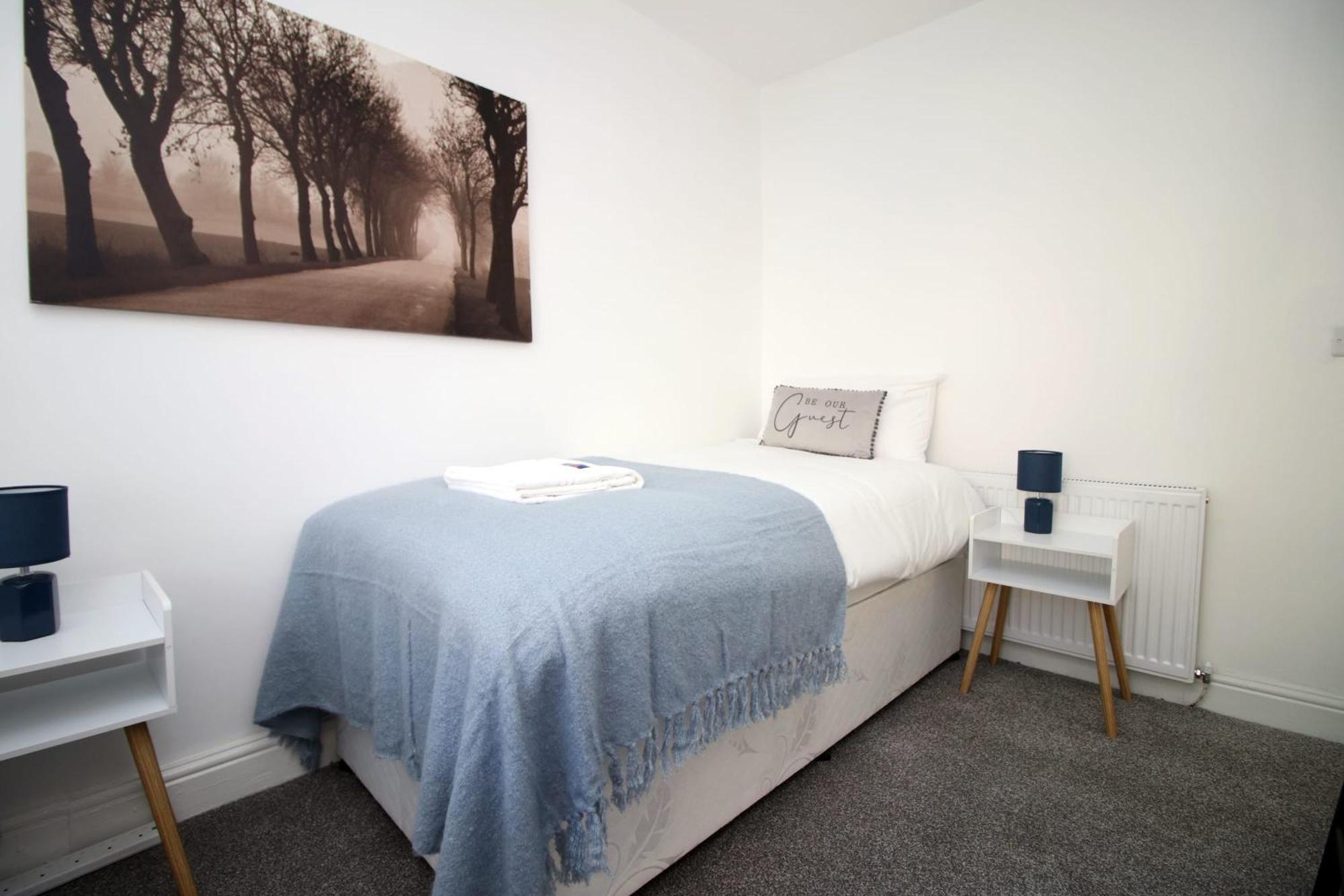 Very Special Home In Rhondda Valley Herbert House By Staystaycations Treorky Exteriör bild
